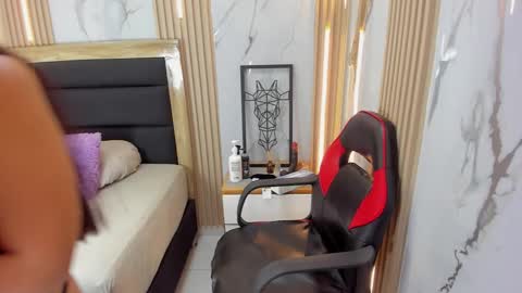        online show from 11/04/25, 07:46