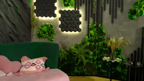Liza online show from 05/20/26, 08:53