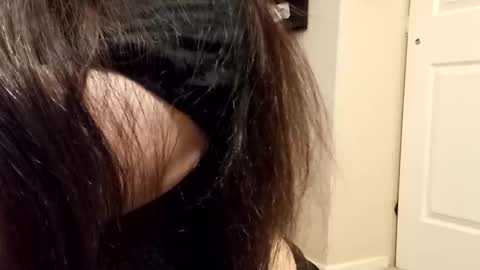 lizzy20066 online show from 11/22/25, 07:02