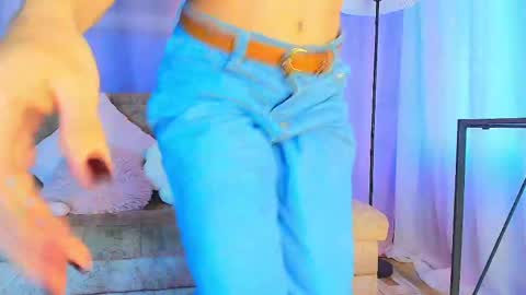 Snapshot of lizzy_kane chatting on 05/24/26, 08:03 lizzy_kane online show from 05/24/26, 08:03