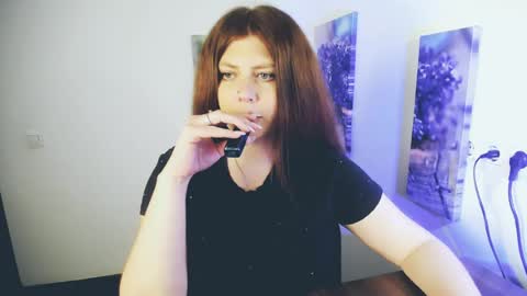 Lizzy3 online show from 05/22/26, 10:54