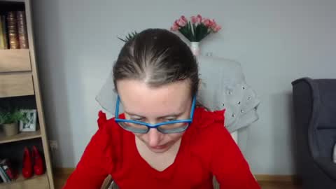 Lizzy online show from 05/18/26, 04:18