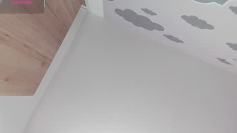 LIZZY online show from 06/17/26, 07:04