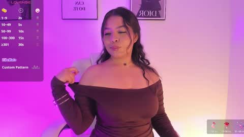 lizzyponcee online show from 10/24/25, 07:38