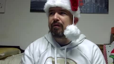 Snapshot of lj345689 chatting on 12/26/24, 12:36 lj345689 online show from 12/26/24, 12:36