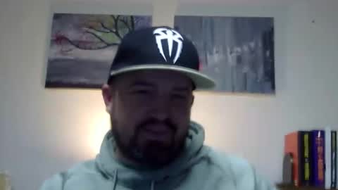 Snapshot of lj345689 chatting on 12/31/24, 12:43 lj345689 online show from 12/31/24, 12:43