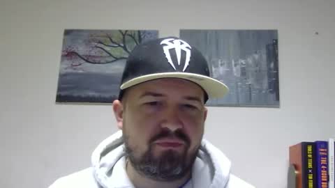 Snapshot of lj345689 chatting on 01/01/25, 12:21 lj345689 online show from 01/01/25, 12:21