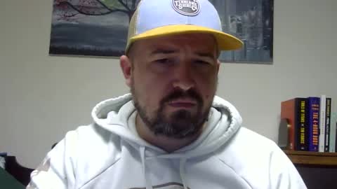 Snapshot of lj345689 chatting on 01/27/25, 12:12 lj345689 online show from 01/27/25, 12:12