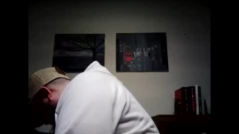 Snapshot of lj345689 chatting on 01/29/25, 04:05 lj345689 online show from 01/29/25, 04:05