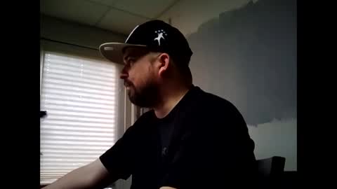 Snapshot of lj345689 chatting on 01/30/25, 03:29 lj345689 online show from 01/30/25, 03:29