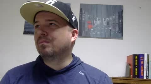 Snapshot of lj345689 chatting on 02/09/25, 04:25 lj345689 online show from 02/09/25, 04:25