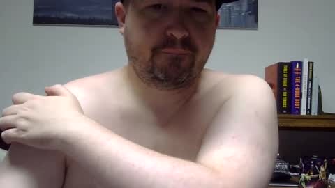 Snapshot of lj345689 chatting on 02/18/25, 12:15 lj345689 online show from 02/18/25, 12:15