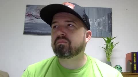 Snapshot of lj345689 chatting on 09/15/25, 06:52 lj345689 online show from 09/15/25, 06:52