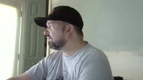 Snapshot of lj345689 chatting on 09/22/25, 05:26 lj345689 online show from 09/22/25, 05:26