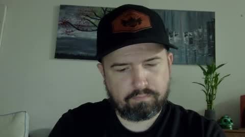 Snapshot of lj345689 chatting on 10/04/25, 05:22 lj345689 online show from 10/04/25, 05:22