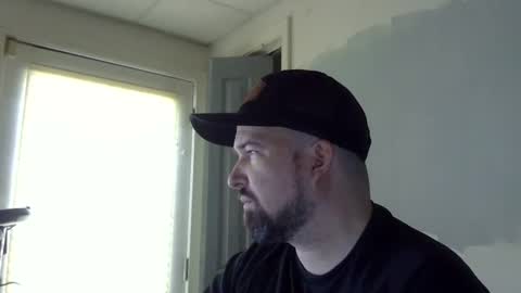 Snapshot of lj345689 chatting on 10/14/25, 04:41 lj345689 online show from 10/14/25, 04:41