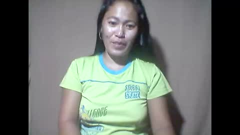 Snapshot of llanie888 chatting on 12/21/25, 09:27 llanie888 online show from 12/21/25, 09:27