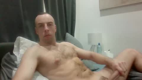 Snapshot of lldd chatting on 02/21/26, 11:33 lldd online show from 02/21/26, 11:33