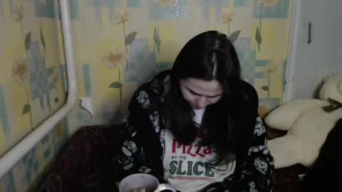 Snapshot of llevella chatting on 11/03/25, 11:00 Sevy online show from 11/03/25, 11:00