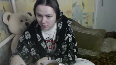 Snapshot of llevella chatting on 11/05/25, 11:10 Sevy online show from 11/05/25, 11:10