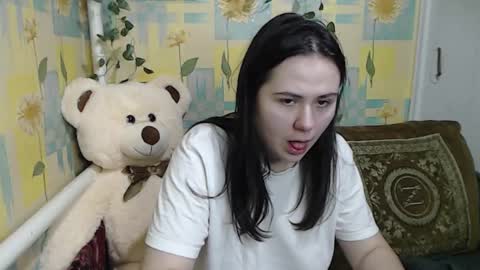 Snapshot of llevella chatting on 11/11/25, 05:57 Sevy online show from 11/11/25, 05:57