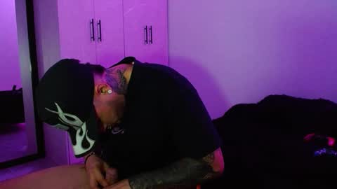 lliamm 2 online show from 02/14/26, 06:43