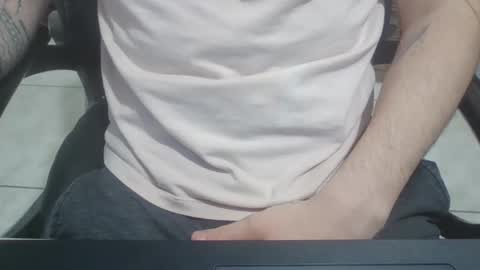 Snapshot of lllllpower chatting on 09/28/25, 12:43 lllllpower online show from 09/28/25, 12:43