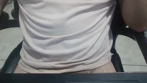 Snapshot of lllllpower chatting on 11/02/25, 06:21 lllllpower online show from 11/02/25, 06:21