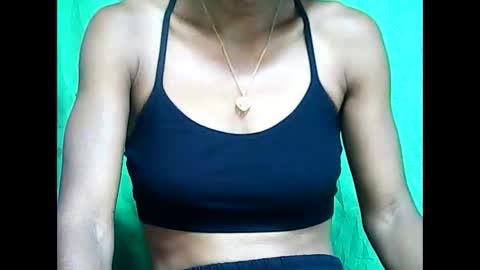 llouisse online show from 04/15/26, 03:41