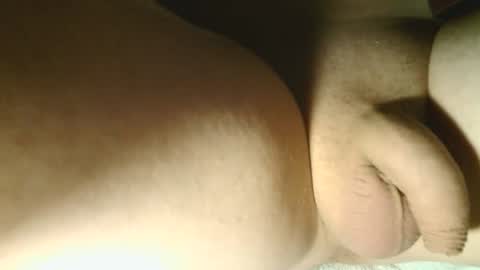 Snapshot of lngschlng chatting on 12/14/25, 11:53 lngschlng online show from 12/14/25, 11:53