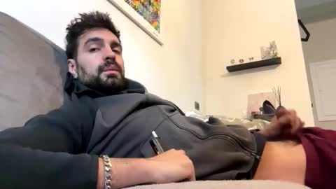 Snapshot of lnnc5 chatting on 11/14/25, 08:24 lnnc5 online show from 11/14/25, 08:24