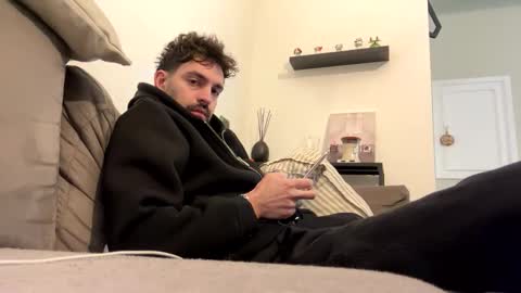 lnnc5 online show from 03/24/26, 09:03