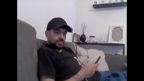 Snapshot of lnnc50 chatting on 04/11/26, 03:27 lnnc50 online show from 04/11/26, 03:27