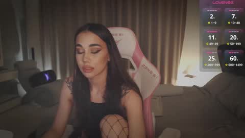 Snapshot of lnnsfw chatting on 02/11/25, 07:05 Linn my new page online show from 02/11/25, 07:05