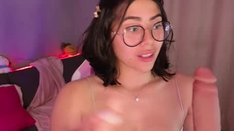 Pamela online show from 04/20/26, 10:33