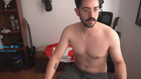 Lobito blanco Thefckingwolf main account online show from 10/31/25, 05:03