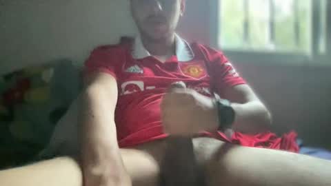 Snapshot of lobitozslevin chatting on 02/12/25, 12:05 lobitozslevin online show from 02/12/25, 12:05