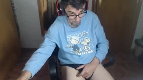 lobosolitario73 online show from 11/13/25, 01:37