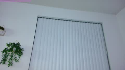 lolo 3 online show from 02/08/25, 03:41