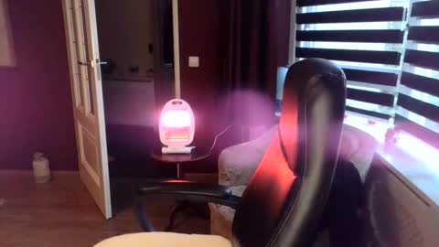 Loebet online show from 11/16/25, 03:39