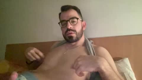 Snapshot of lofas12345 chatting on 12/16/25, 06:24 lofas12345 online show from 12/16/25, 06:24