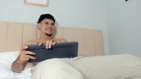 Snapshot of logan_9_ chatting on 07/02/26, 11:00 logan online show from 07/02/26, 11:00