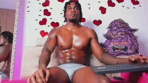 Snapshot of logan_drakex chatting on 07/01/26, 12:56 LOGAN DRAKE online show from 07/01/26, 12:56