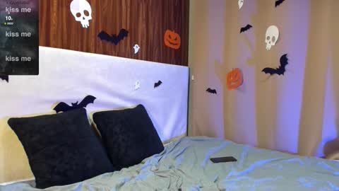 Logan online show from 11/03/25, 05:36