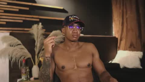 logan_varela online show from 01/22/25, 01:21