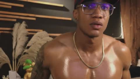 logan_varela online show from 02/01/25, 08:50