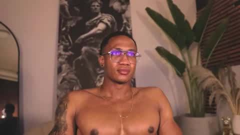 logan_varela online show from 02/07/25, 01:47