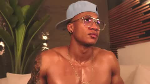 logan_varela online show from 02/27/25, 03:04