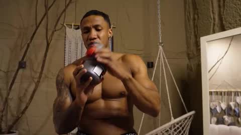 logan_varela online show from 09/09/25, 10:59