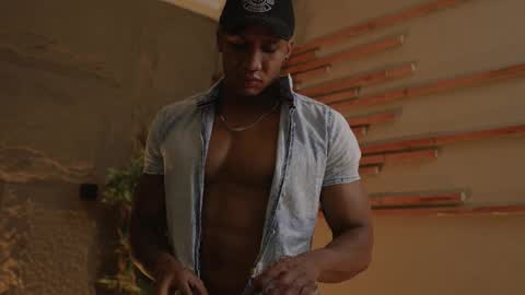 logan_varela online show from 10/11/25, 12:32